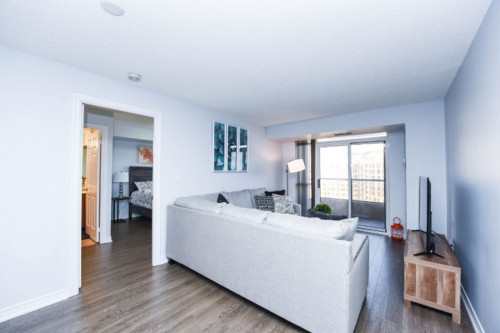 Burnhamthorpe Rd W Serviced Apartments - Gallery - 41
