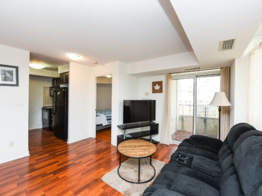 Burnhamthorpe Rd W Serviced Apartments - Gallery - 55