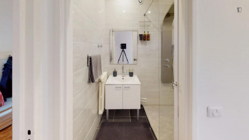 Cosy double bedroom not far from Courbevoie train station - Gallery - 7