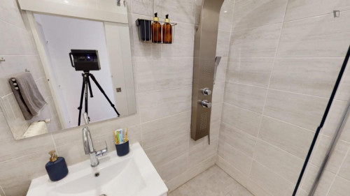 Cosy double bedroom not far from Courbevoie train station - Gallery - 6
