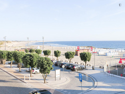 Sunny 2-bedroom apartment near Praia da Apúlia