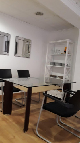 Double bedroom in 2-bedroom apartment  - Gallery -  5