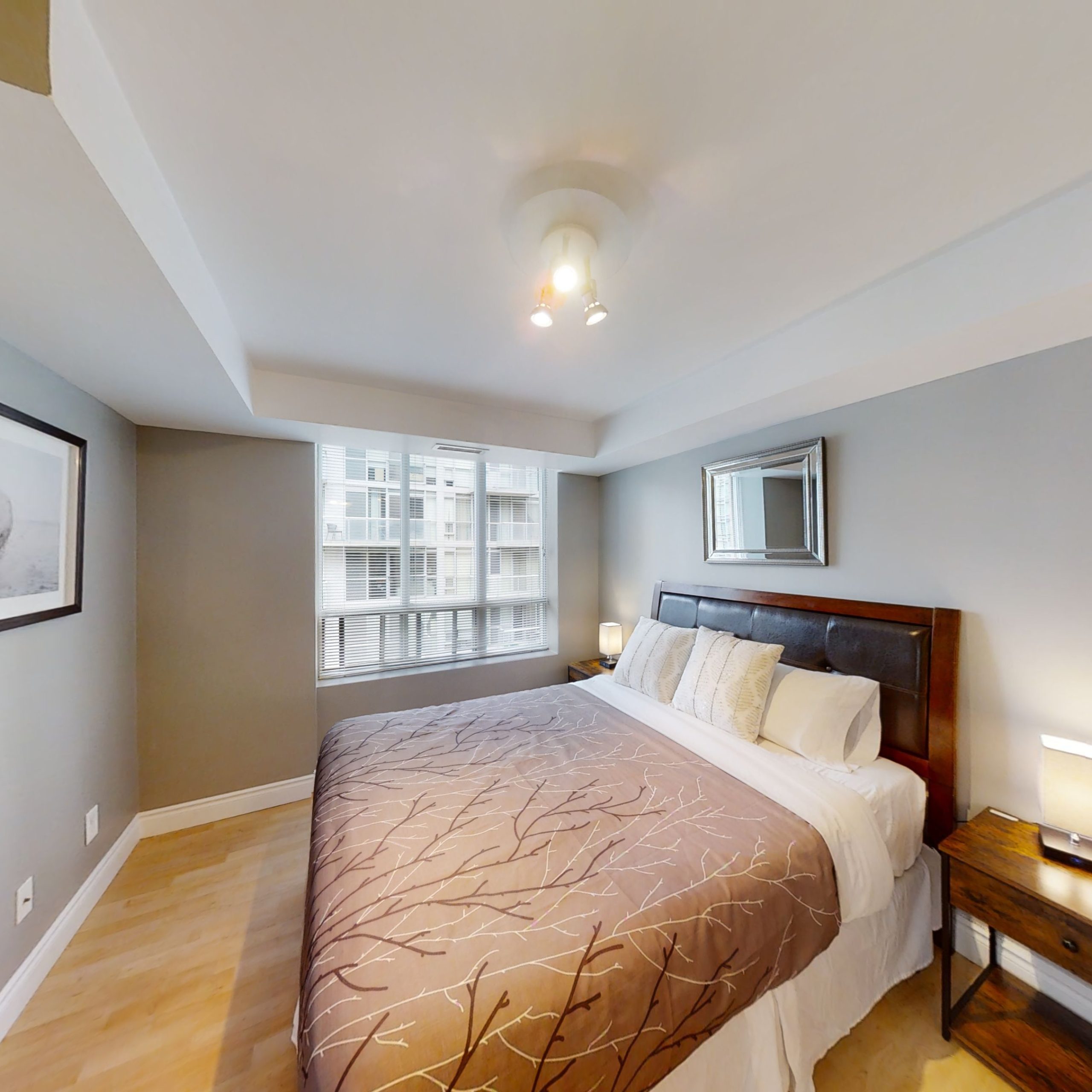 Simcoe Street Apartments - Gallery - 8