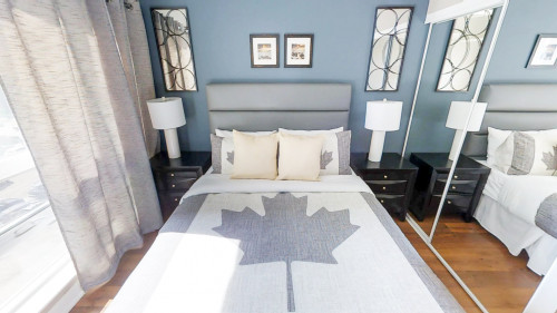 Blue Jays Way Apartment  - Gallery -  3