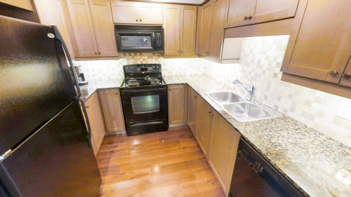 Blue Jays Way Apartment  - Gallery -  5