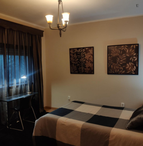 Cosy Single Bedroom close to University of Maia