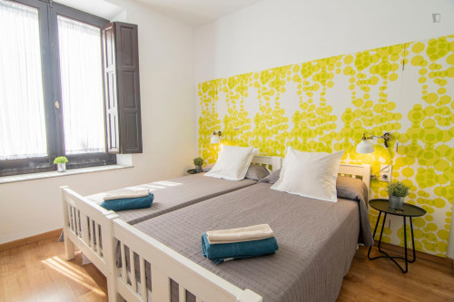 Charming 3-bedroom apartment near Iglesia San Antón - Gallery - 9