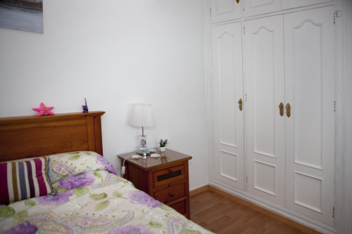 Charming single bedroom next to Galería ALARCÓN CRIADO
