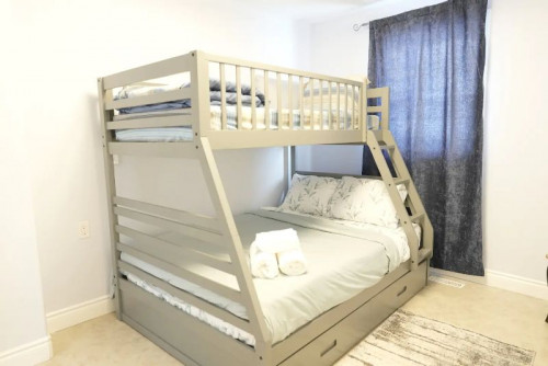Carter Rd Carrying Place Villa - Rooms