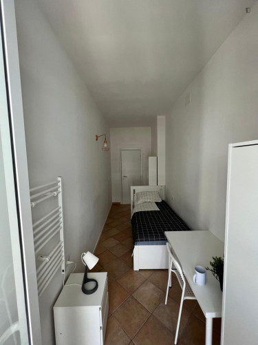 Luminous single bedroom close to Università di Bari