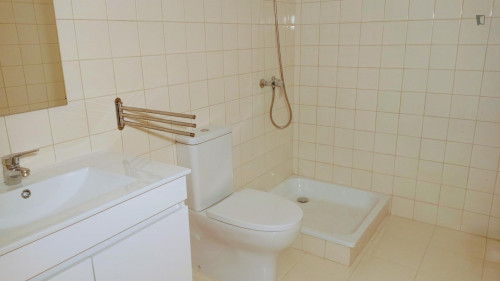Snug studio with balcony close to Marquês metro station - Gallery - 6