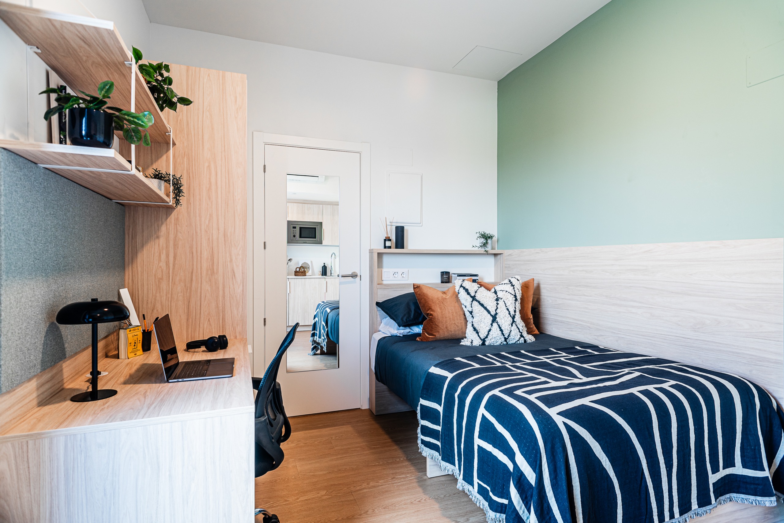  Premium Studio With Terrace  -  Nido Aravaca  - Gallery -  1