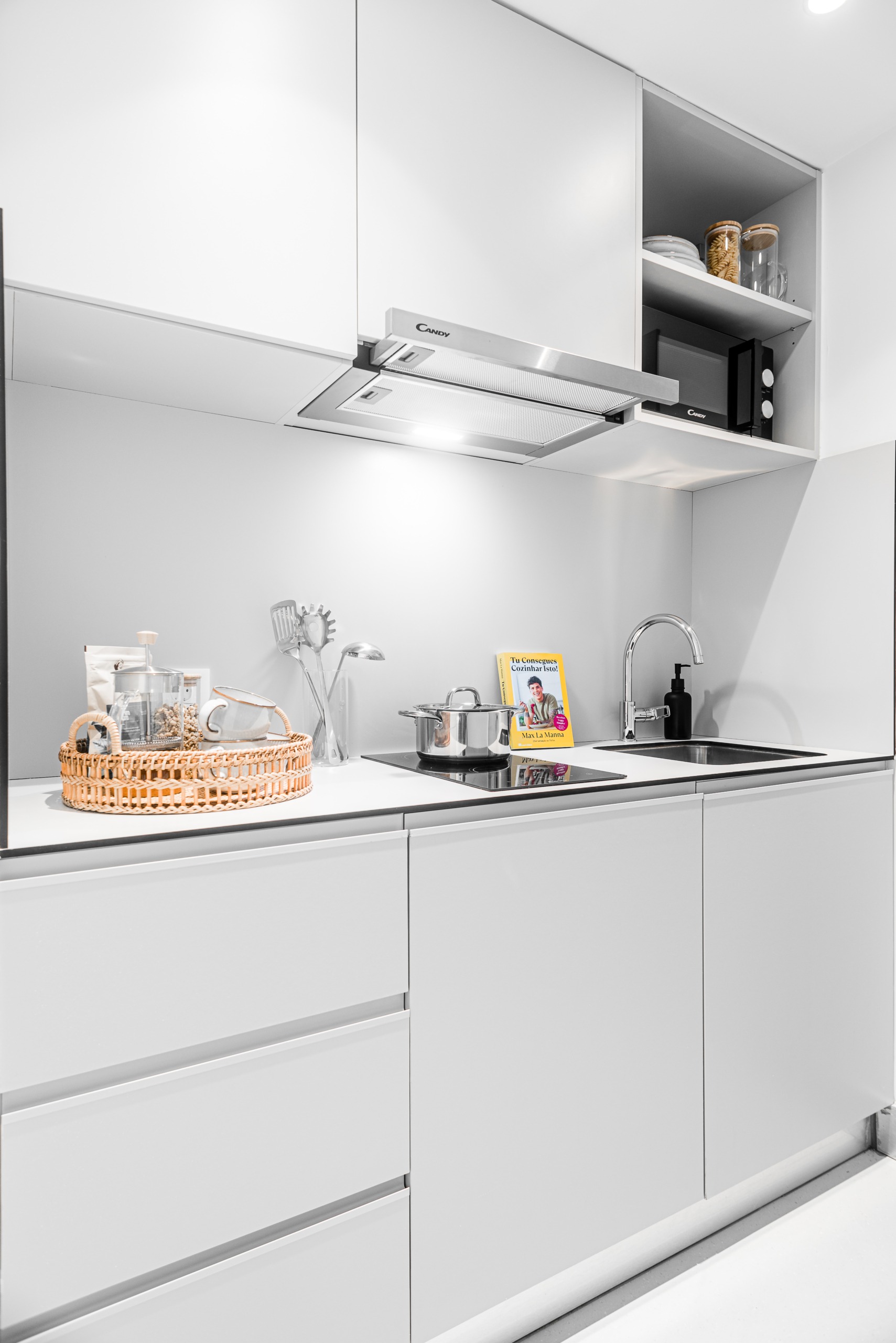  Standard Studio  -  Nido Asprela  - Gallery -  2