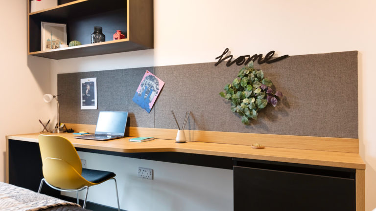  Silver Plus Ensuite (6 Bed)  -  Aspen  - Gallery -  3