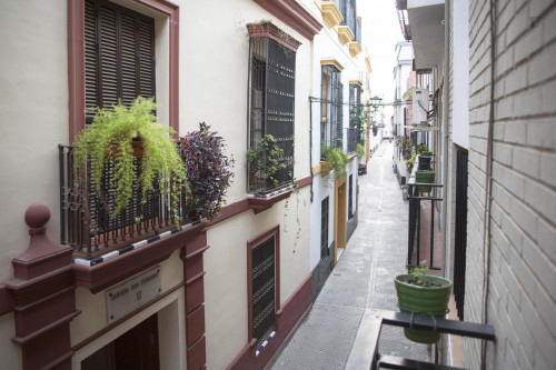 Cool twin bedroom not far from Facultad de Bellas Artes US