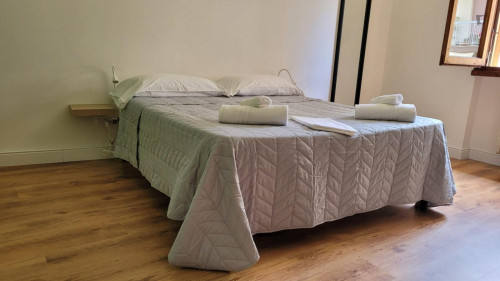 Enchanting villa close to Firenze Campo Marte Station