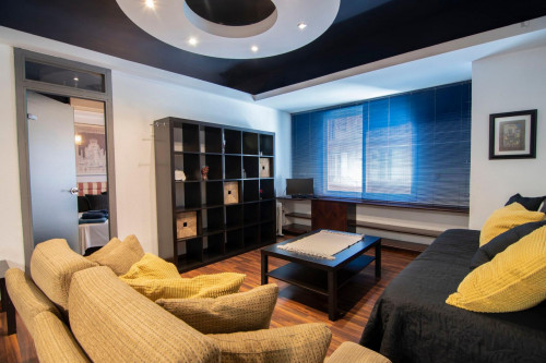 Classy 1-bedroom apartment near Parque Federico García Lorca