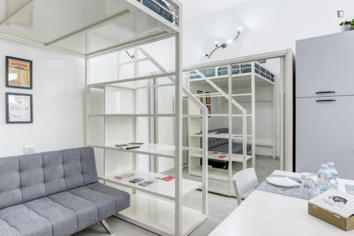 Bright studio close to Principi d'Acaja metro station - Gallery - 17