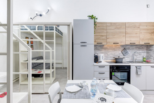 Bright studio close to Principi d'Acaja metro station - Gallery - 13