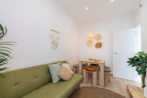 Pleasant 2-bedroom apartment with balcony in Olaias - Gallery - 15