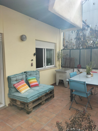 Sunny 1-bedroom apartment with spacious terrace next to metro! - Gallery - 12