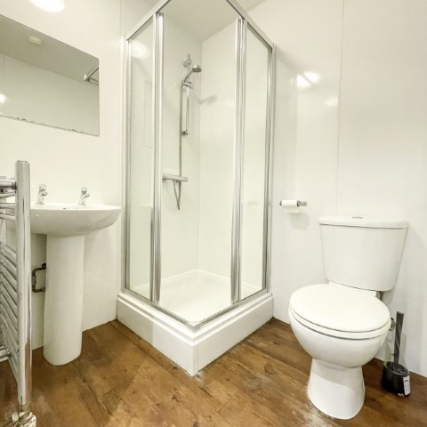  5-Bedroom Apartment - APT 3 Alexandra House  -  Alexandra House Hull  - Gallery -  4