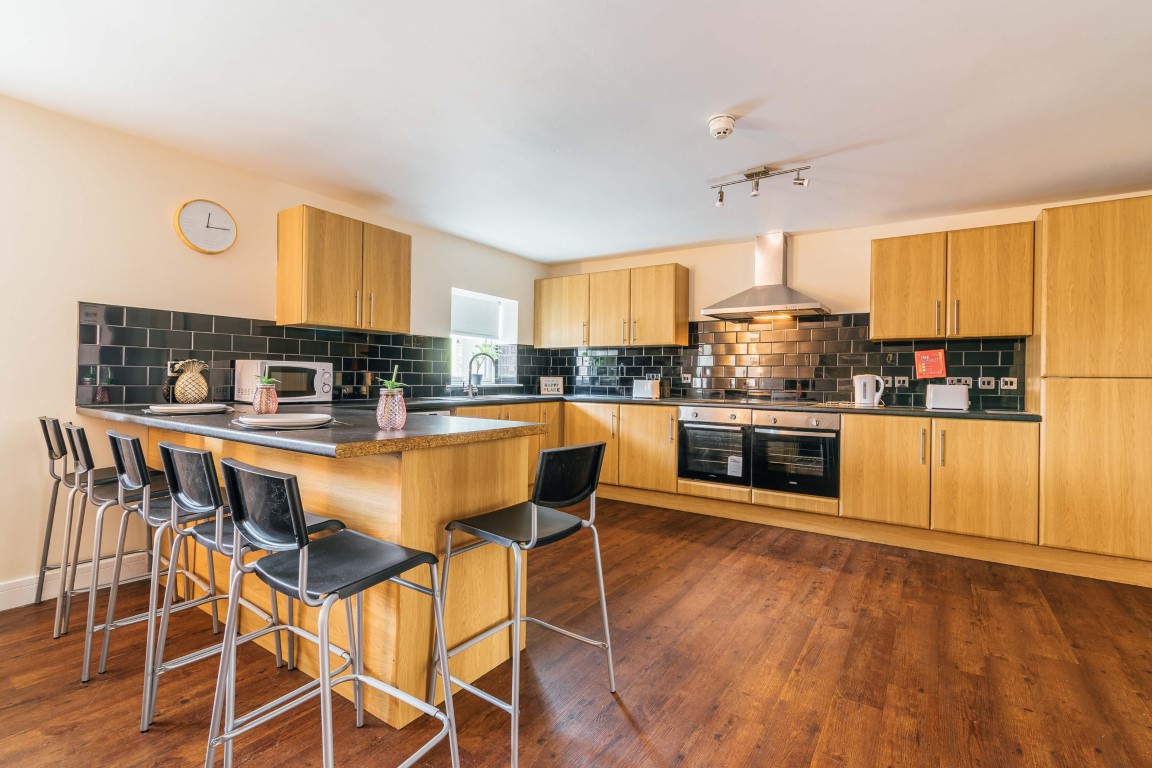  6-Bedroom Apartment - APT 13 Alexandra House  -  Alexandra House Hull  - Gallery -  4