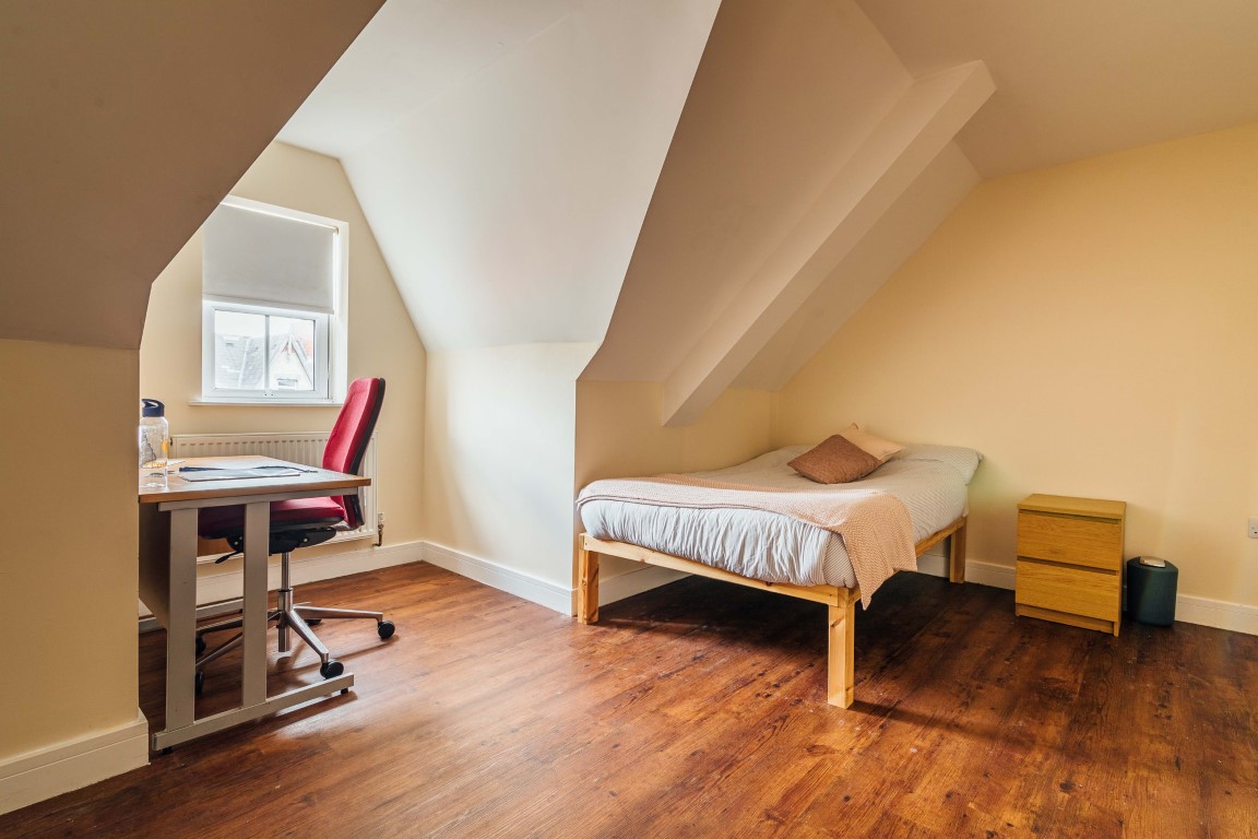  6-Bedroom Apartment - APT 13 Alexandra House  -  Alexandra House Hull  - Gallery -  1