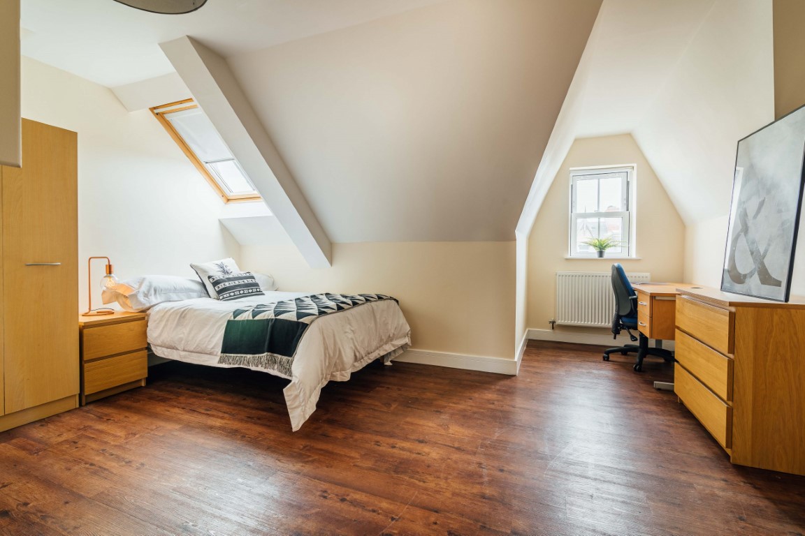  6-Bedroom Apartment - APT 13 Alexandra House  -  Alexandra House Hull  - Gallery -  2