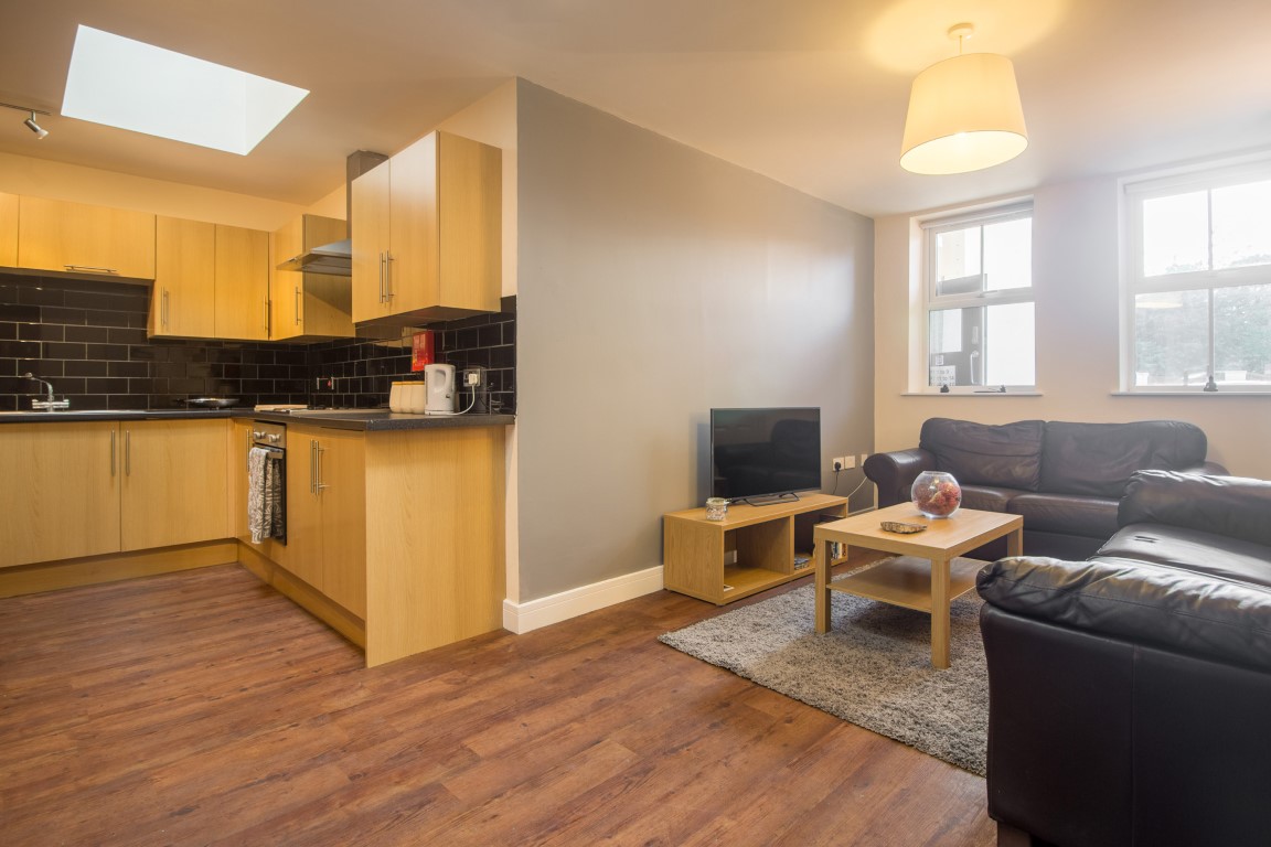  5-Bedroom Apartment - APT 4 Alexandra House  -  Alexandra House Hull  - Gallery -  11