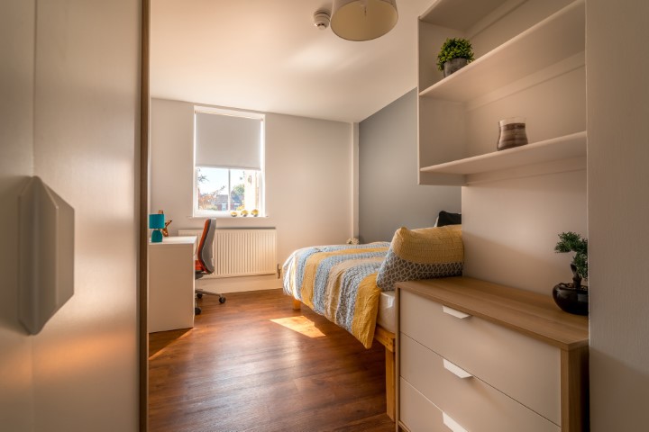  4-Bedroom Apartment - APT 1 Alexandra House  -  Alexandra House Hull  - Gallery -  3