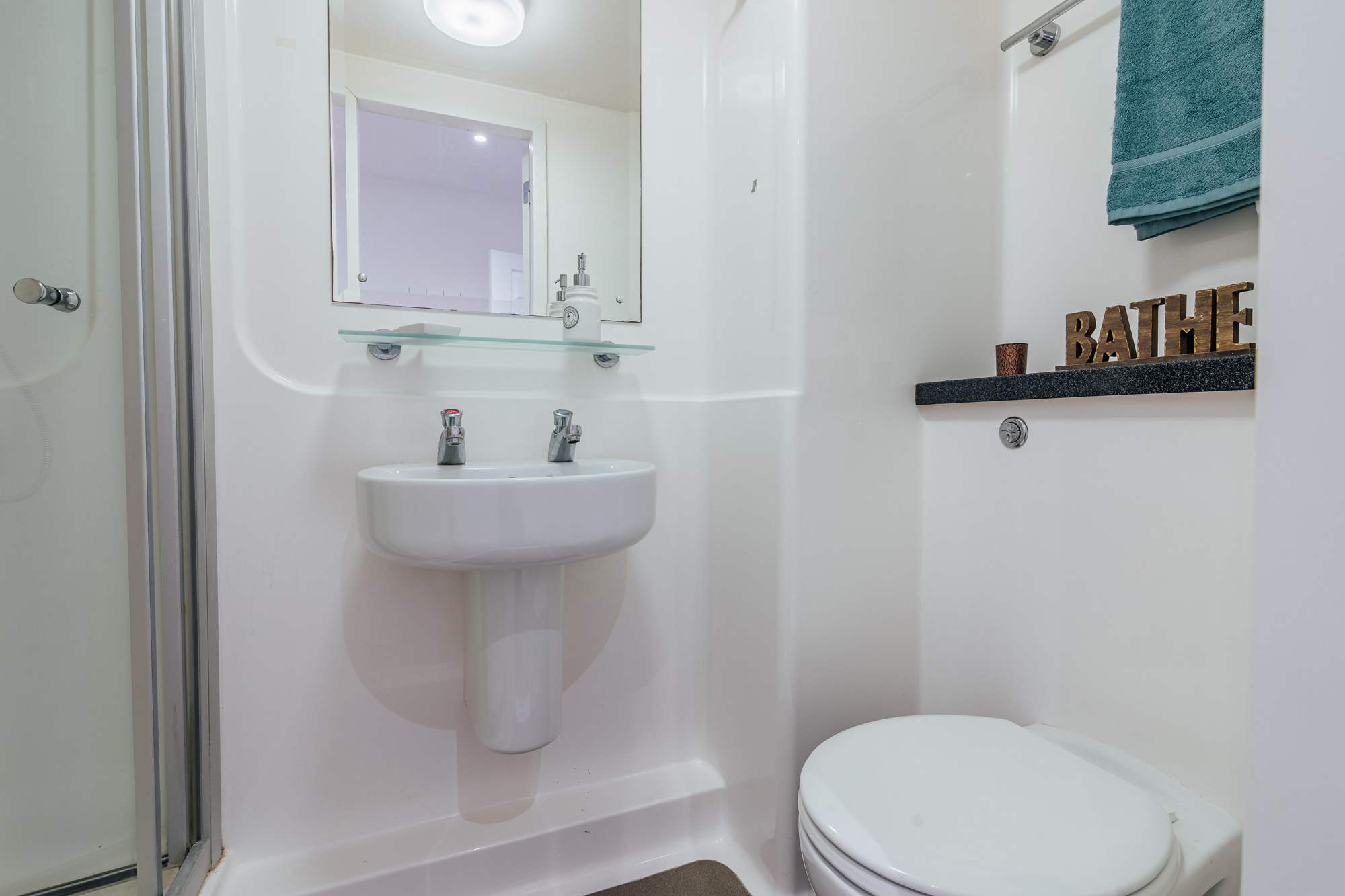  5-Bedroom Apartment - APT 12 Alexandra House  -  Alexandra House Hull  - Gallery -  4