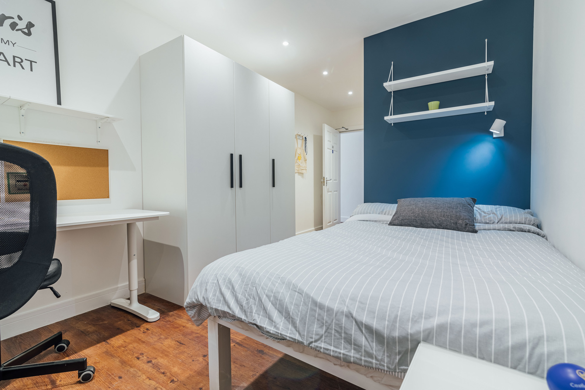  5-Bedroom Apartment - APT 12 Alexandra House  -  Alexandra House Hull  - Gallery -  3