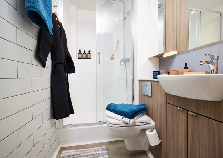  Classic Plus Studio  -  Pebble Mill Student Accommodation Birmingham - Flexible Tenancies  - Gallery -  6