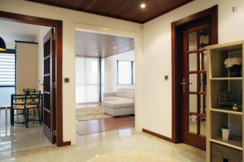 Very cool 2-bedroom apartment in Parque das Nações - Gallery - 16