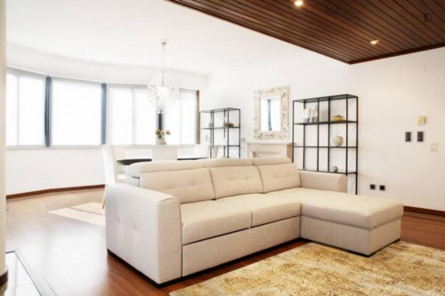 Very cool 2-bedroom apartment in Parque das Nações - Gallery - 18
