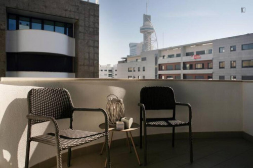 Very cool 2-bedroom apartment in Parque das Nações
