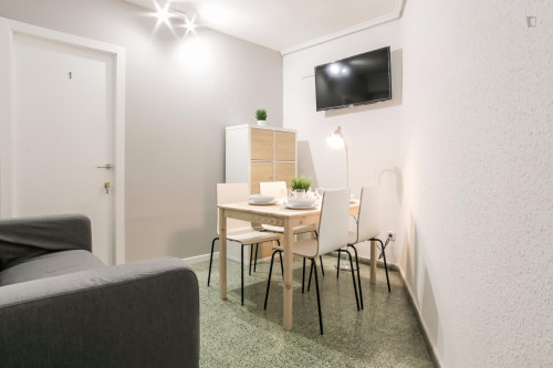 Superb single bedroom in a student flat, in Valencia - Gallery - 4
