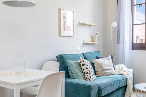 Monthly rental apartment with1 bedroom near the port of Barcelona