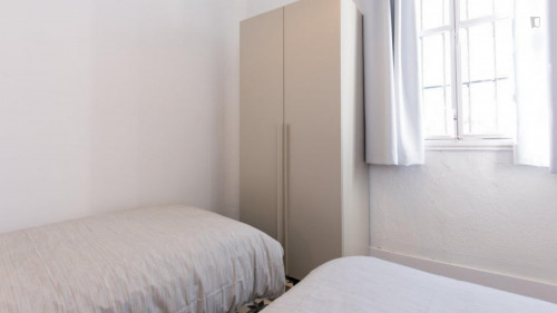 1-bedroom apartment, with outdoor area