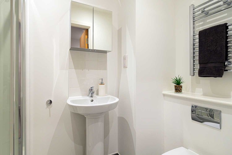  Premium Plus - Studio G1 - Davey B02  -  Westgate one  - Gallery -  10