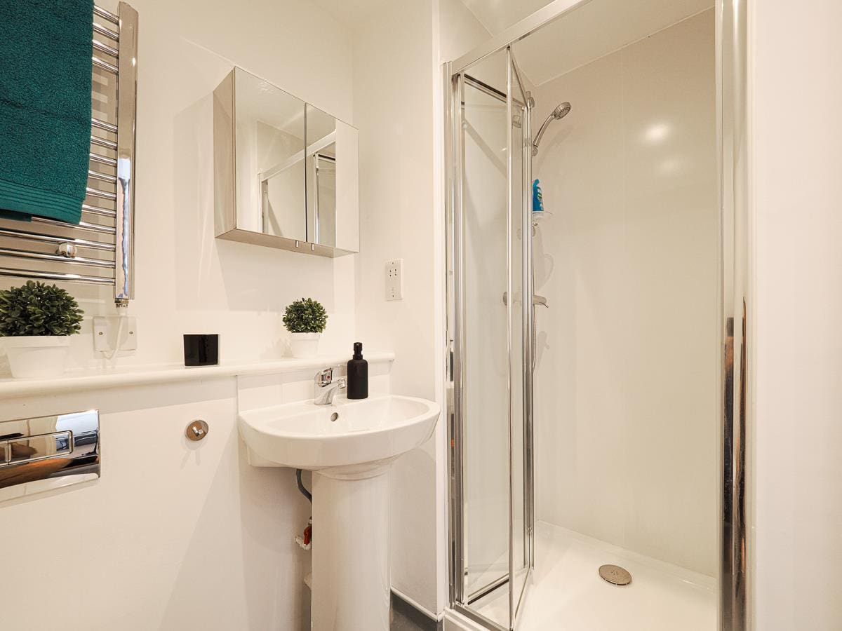  Studio Style L08  -  Westgate one  - Gallery -  3