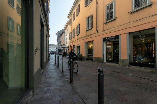 Excellent 2-bedroom in the heart of Monza