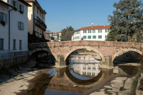 Excellent 2-bedroom in the heart of Monza