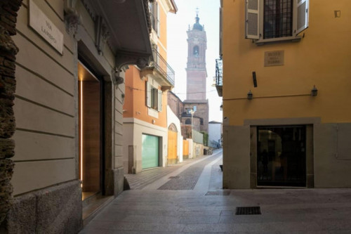 Excellent 2-bedroom in the heart of Monza  - Gallery -  5