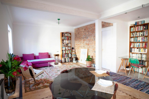 Lovely bedroom w/private bathroom and balcony