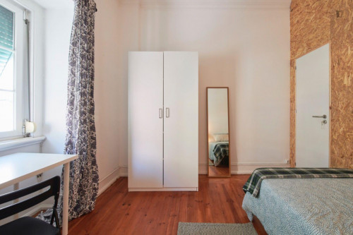 Cosy single bedroom not too far from Instituto Superior Técnico