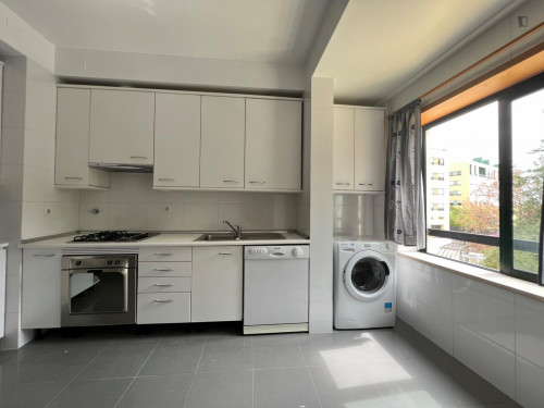 Welcoming 3-Bedroom Flat in Parque das Nações - Gallery - 7