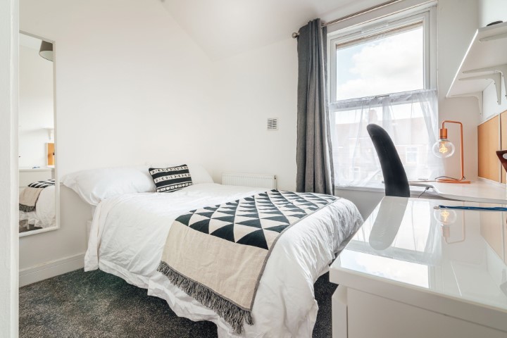  4-Bedroom Apartment  -  Lambton Street  - Gallery -  5