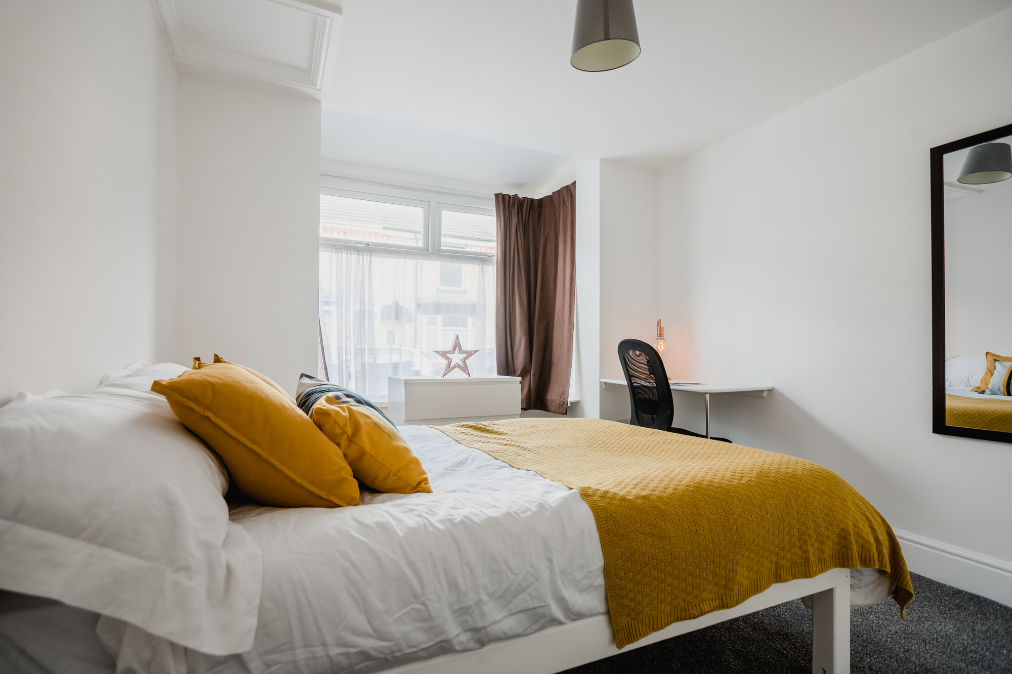  4-Bedroom Apartment  -  Ventnor Street  - Gallery -  1